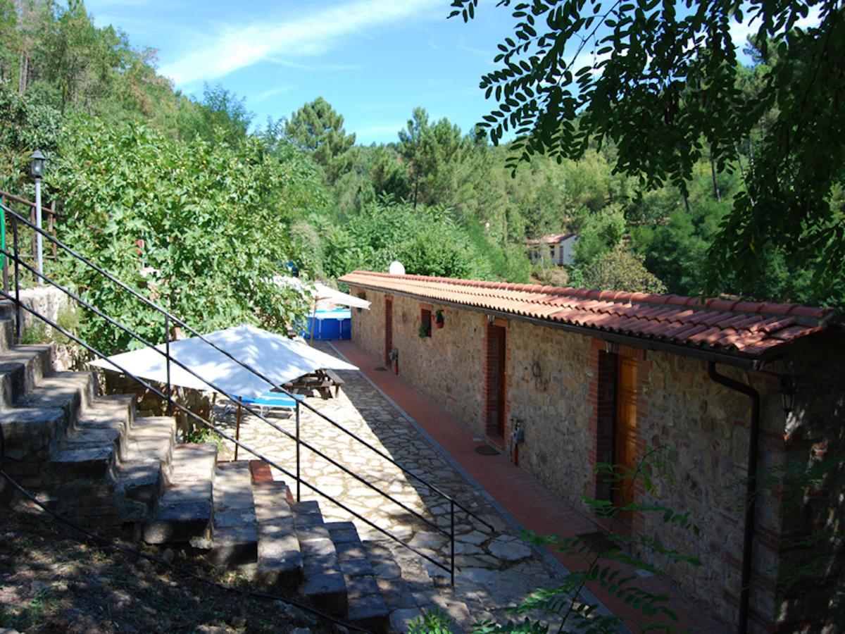 Hotel La Locanda Del Minatore La Pesta Esterno foto